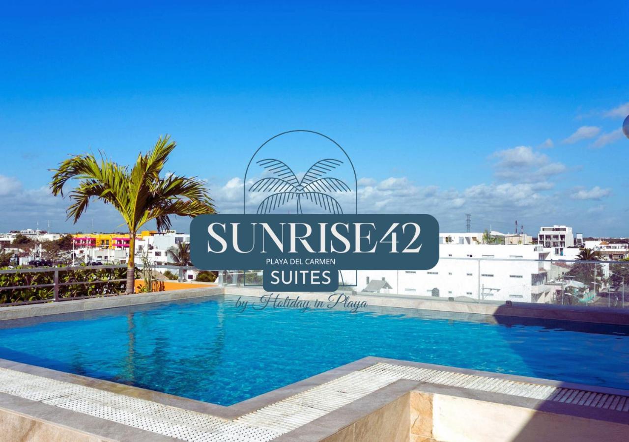 Sunrise 42 Suites By Holiday In Playa Playa del Carmen Eksteriør billede